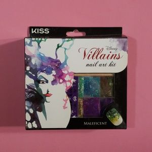 Kiss Villains Nail Art Kit
